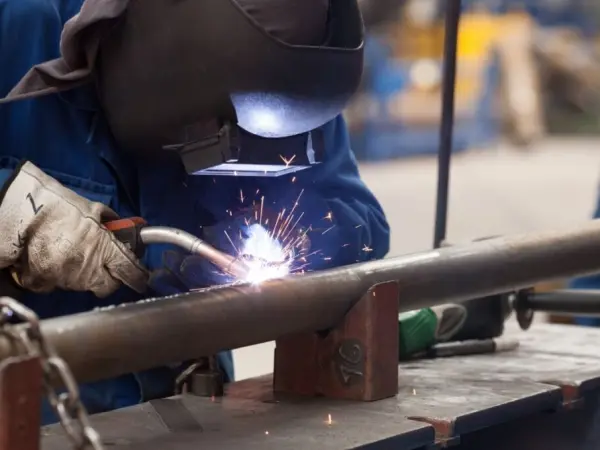 stainless steel pipe welding procedures, weld stainless steel pipe, stainless steel filler metal, pipe joint fit-up, stainless steel sensitization, shielding gas for stainless steel